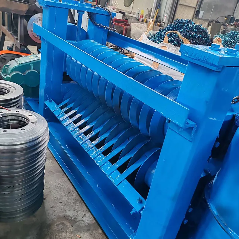 Vollautomatische Gummischneidemaschine